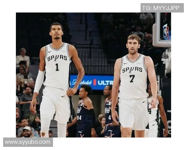 马刺与老鹰激战三月二十三日NBA赛季精彩对决即将上演